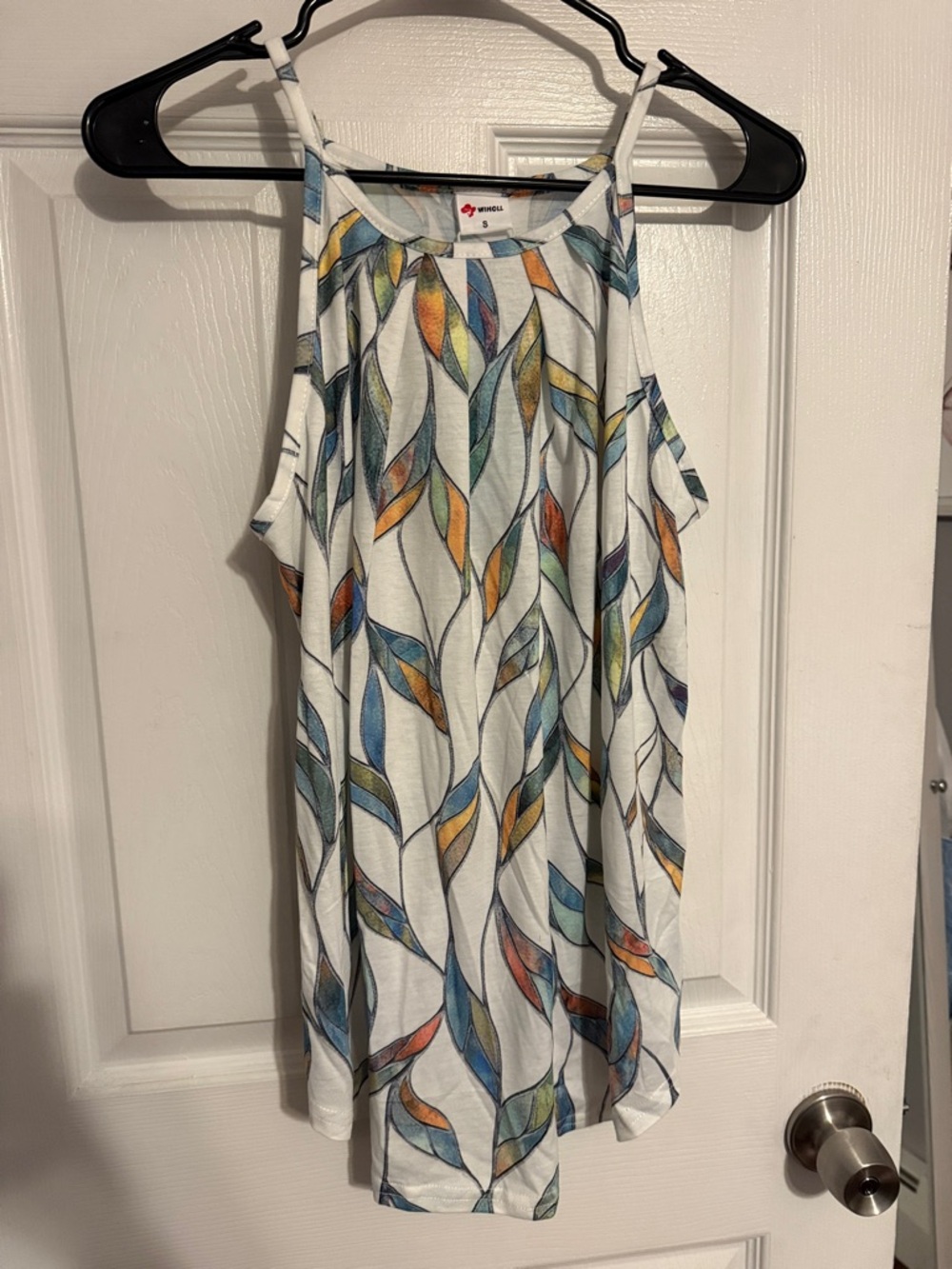 White Multicolor Leaf-Print Tank